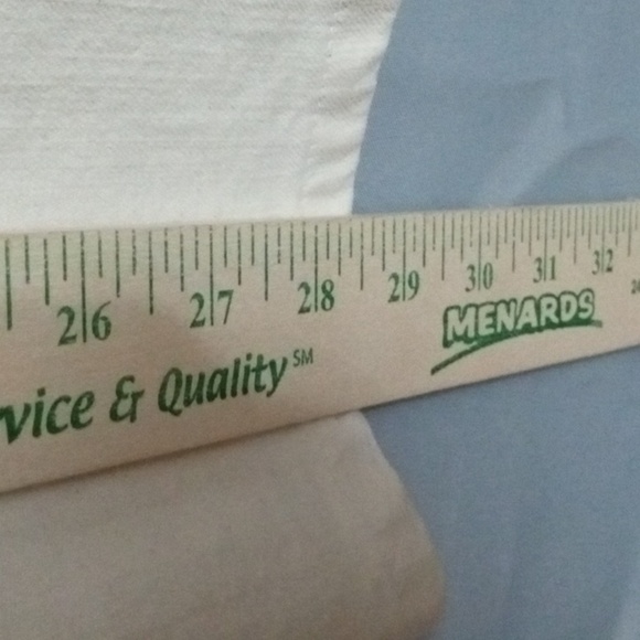 Theory  4 Pocket Capri Size 4 Cream with Tan trim  Preowned - Picture 12 of 13